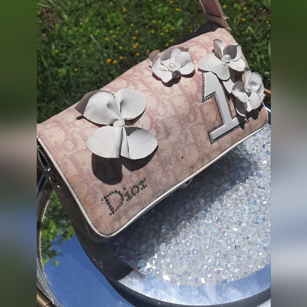 Christian Dior Girly crossbody bag - Picture 3 of 13